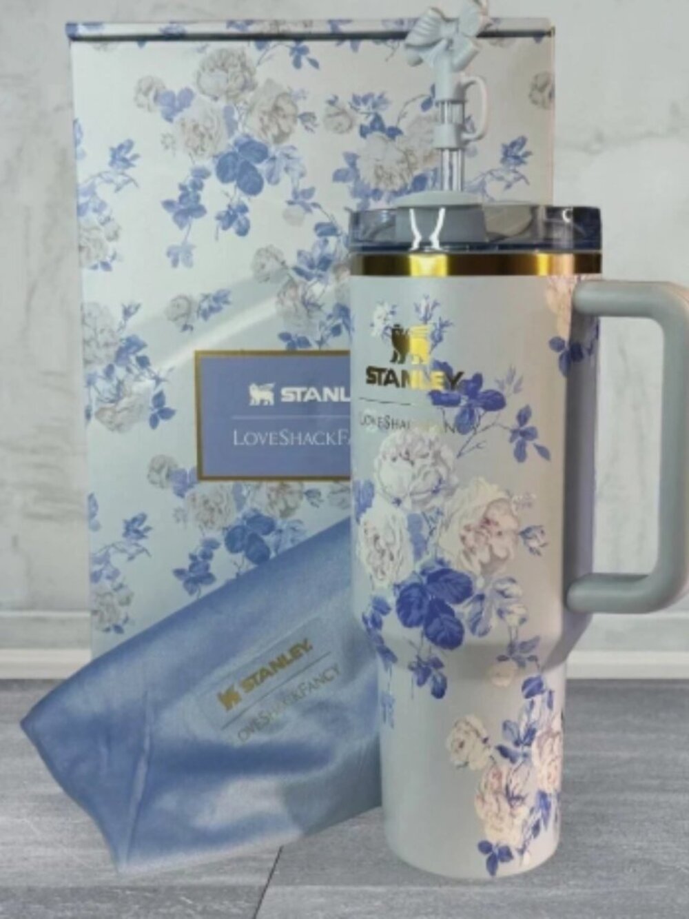Stanley X Love Shack Fancy Tumbler 40oz Holiday Rosa Beaux Blue